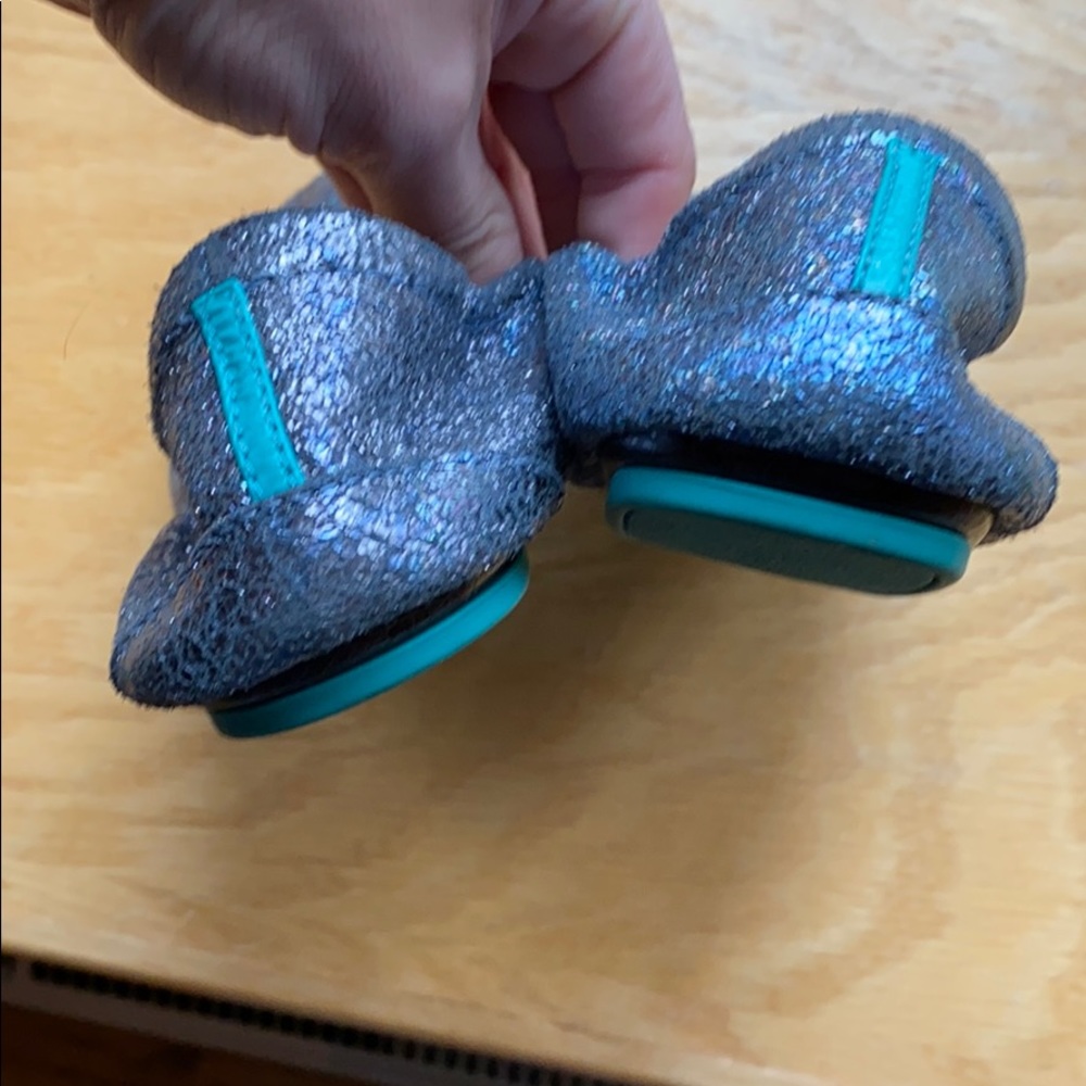 Moonstruck Tieks ~ Size 7 ~ With Box And Flower - image 3